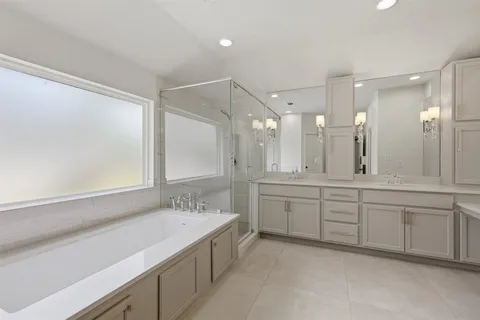 $398,000 | 24714 Hunters Hollow Drive, Spring, TX 77380