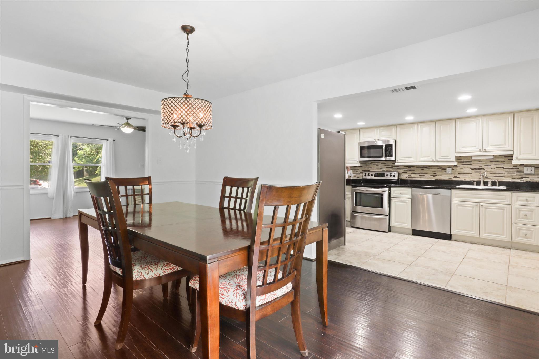 3634 Morningside Lane Bowie, MD 20715 - Photo 9 of 24