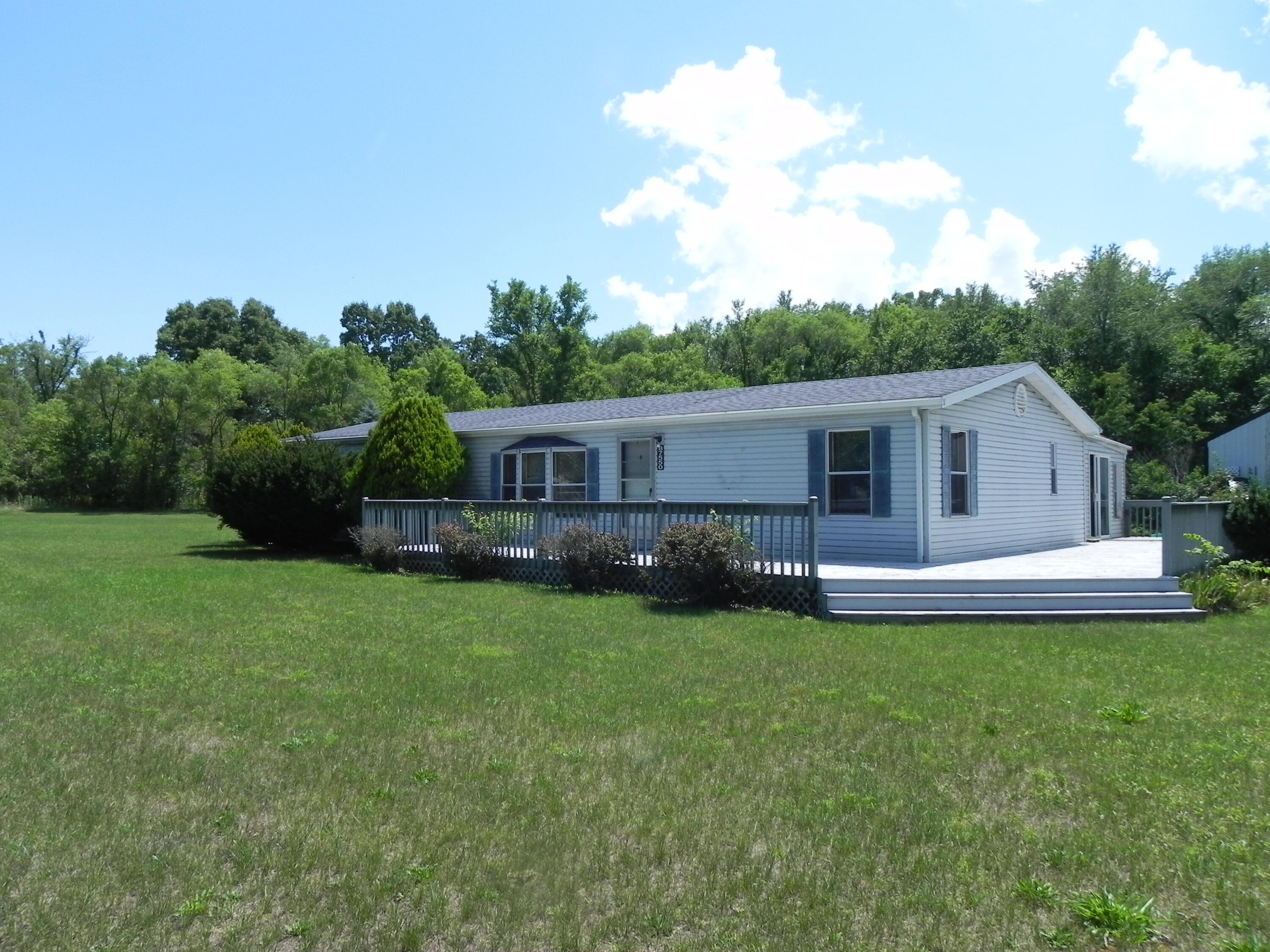 87550 Old Swamp Road Decatur, MI 49045 - Photo 2 of 25 DSCN8053