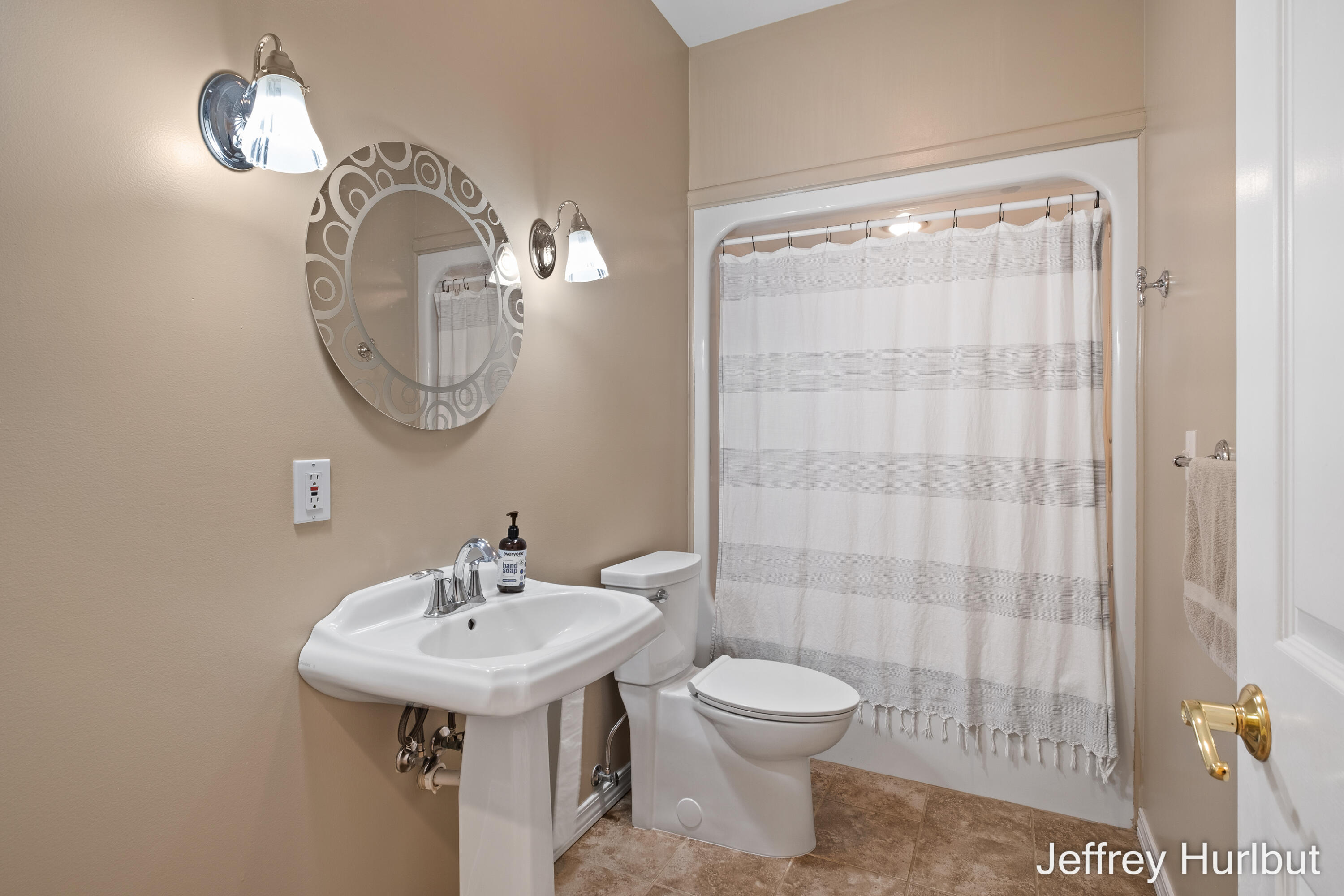 2194 Marquette Road Ionia, MI 48846 - Photo 27 of 37 Photo-25