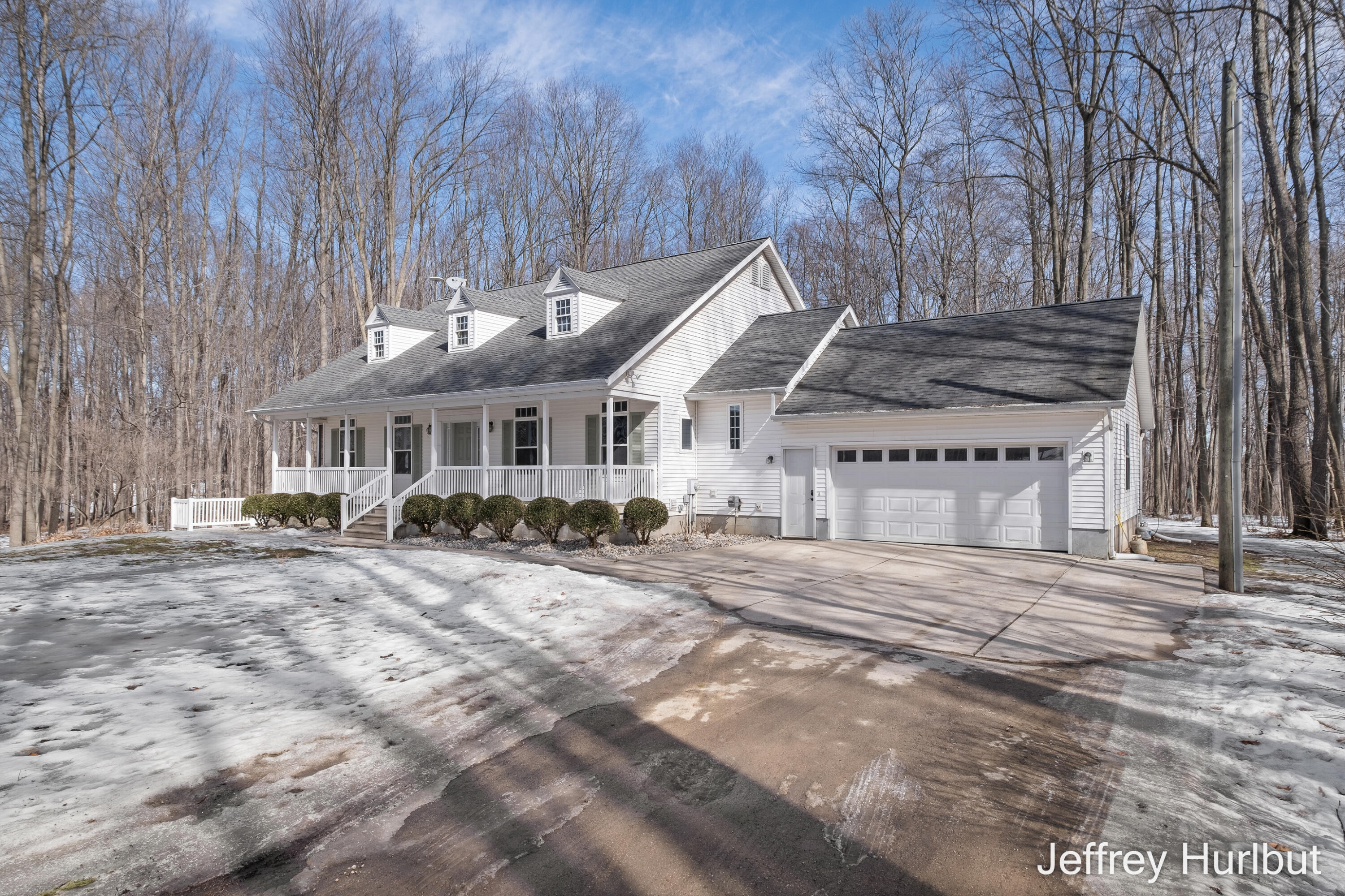 2194 Marquette Road Ionia, MI 48846 - Photo 4 of 37 Photo-2
