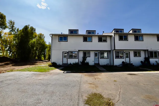 $260,000 | 1005 West Denver Avenue, Unit G4, Gunnison, CO 81230