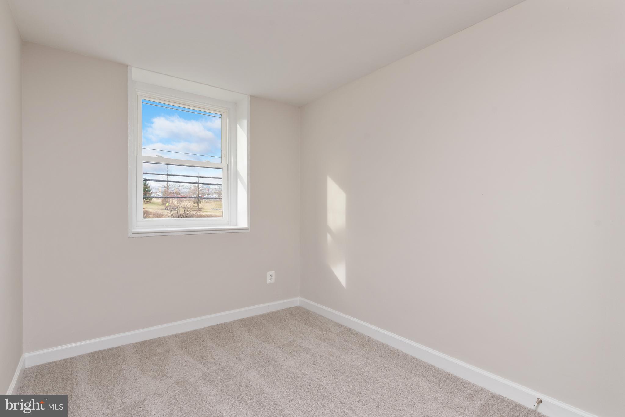 8014 Sheriff Road Landover, MD 20785 - Photo 18 of 27
