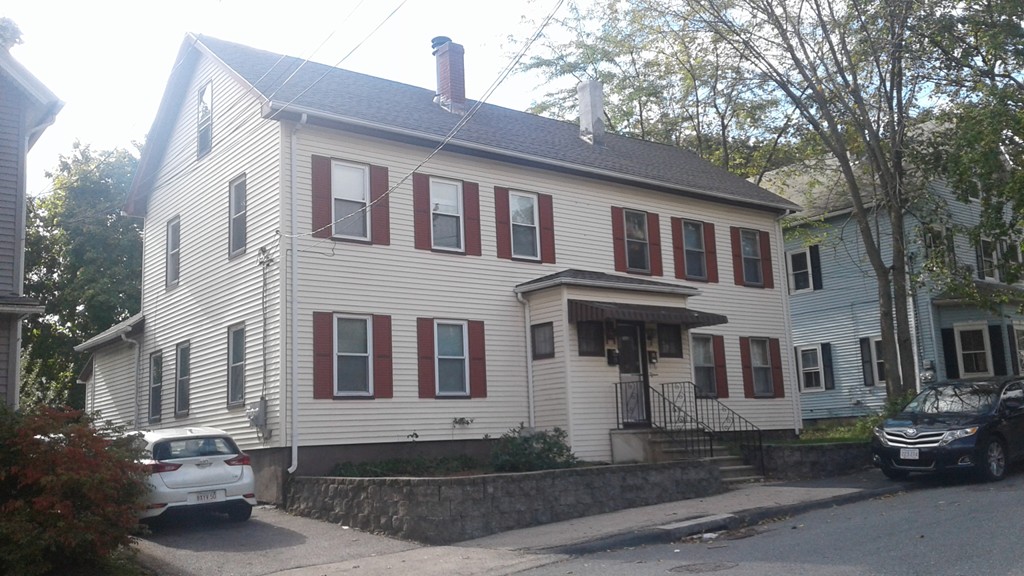 13 Falmouth Street Worcester, MA 01607 - Photo 1 of 8 Gallery Image 1