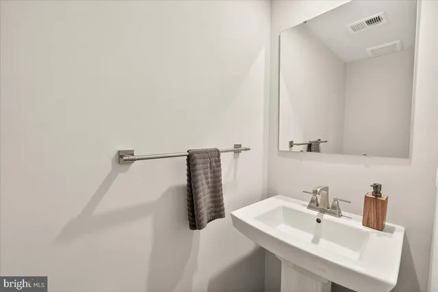 $3,500 | 16224 Bright Star Way, Bowie, MD 20716