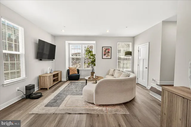 $3,500 | 16224 Bright Star Way, Bowie, MD 20716