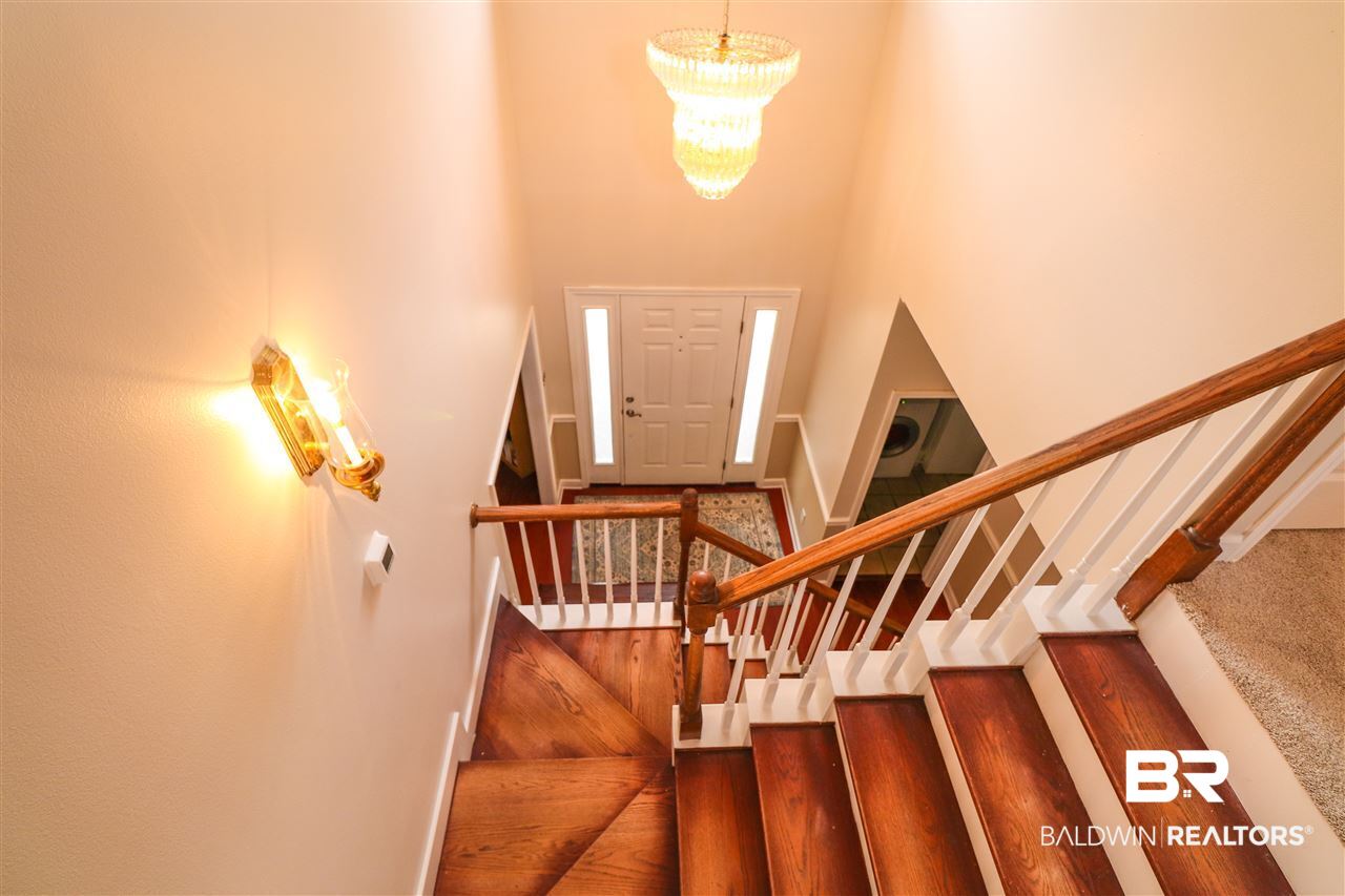 111 Meadowbrook Circle Daphne, AL 36526 - Photo 22 of 42 Stairs
