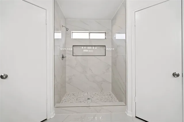 $2,300 | 6719 Brittany Park Lane, Houston, TX 77066