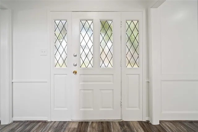 $2,300 | 6719 Brittany Park Lane, Houston, TX 77066