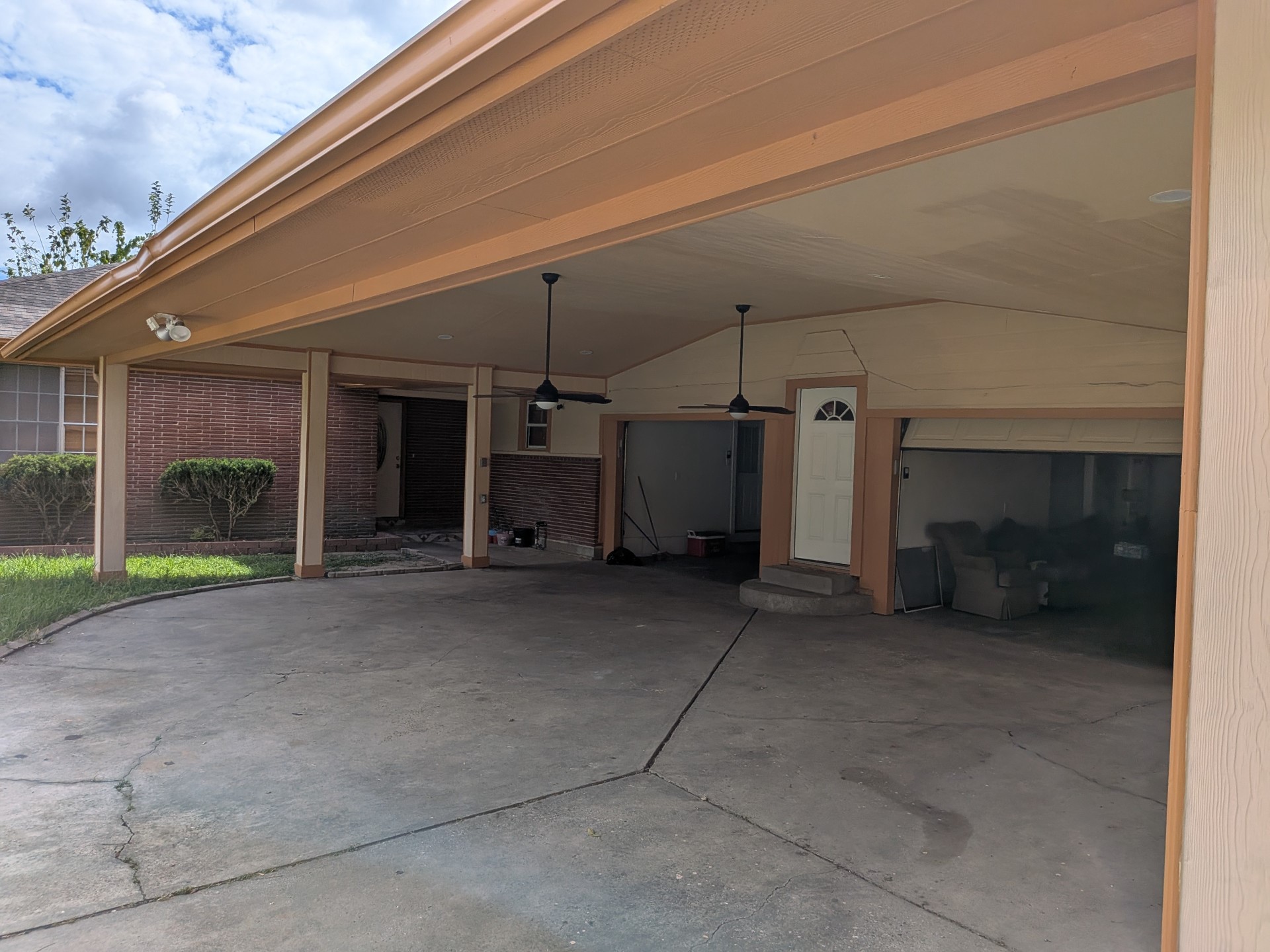 807 Ruth Street Baytown, TX 77520 - Photo 3 of 36 a view of a house with a garage