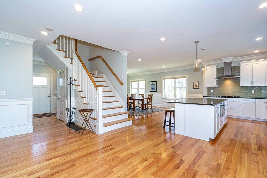 137 Maple Street, Unit 137 Needham, MA 02492 - Photo 13 of 31 Gallery Image 13