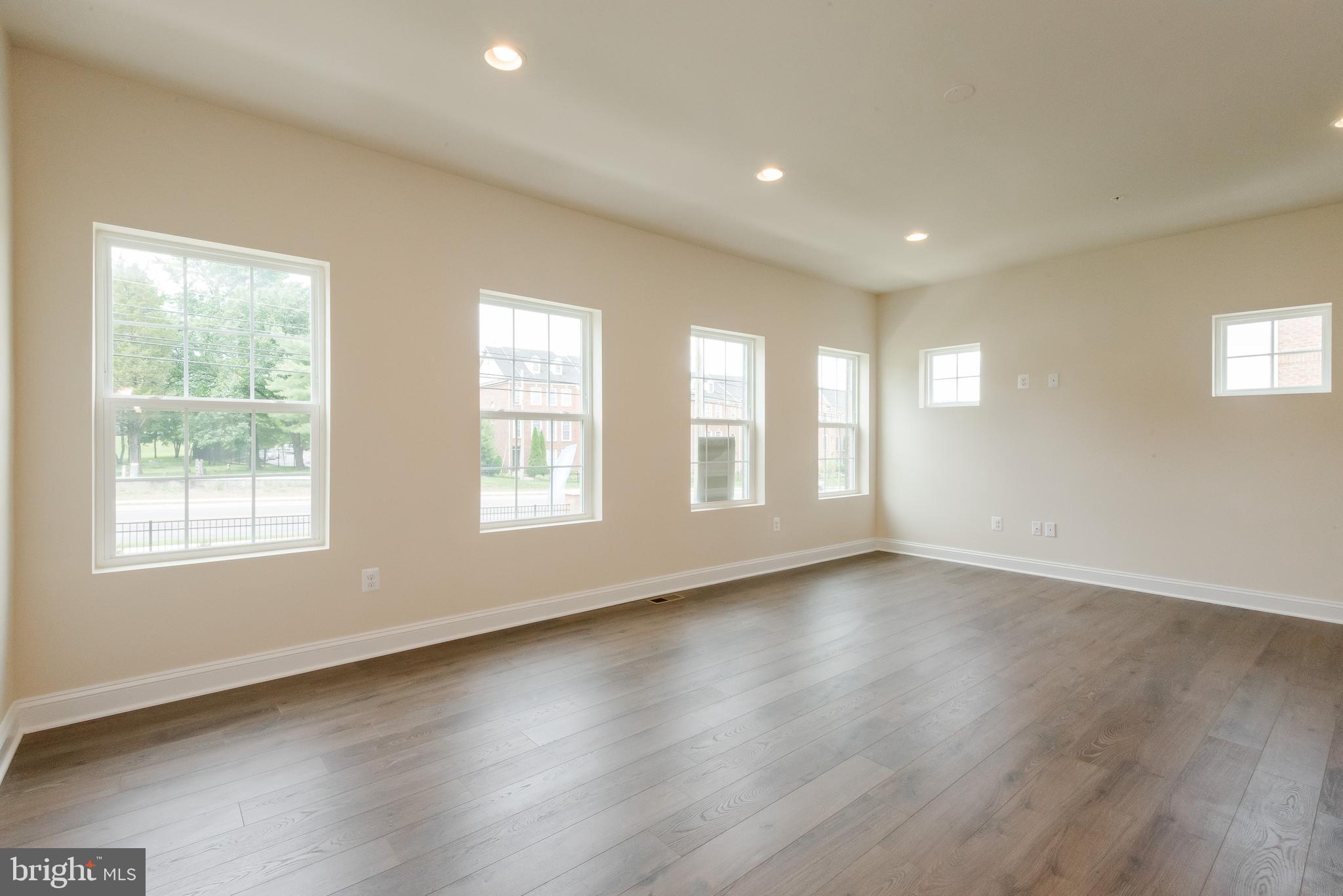 5049 East Joppa Road Perry Hall, MD 21128 - Photo 27 of 52 Gallery Image 27