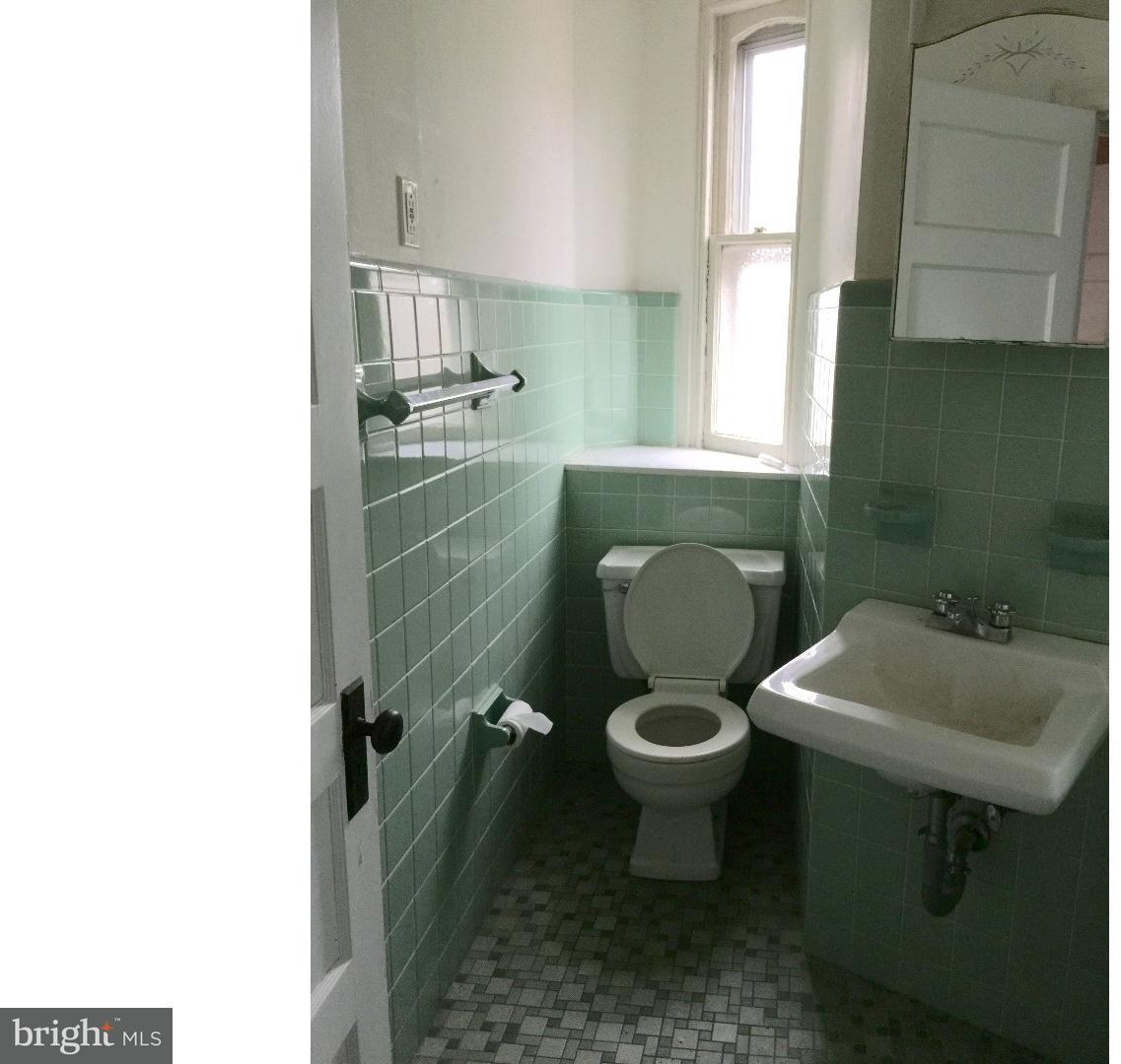 8017-21 Winston Road Philadelphia, PA 19118 - Photo 8 of 20 Gallery Image 8