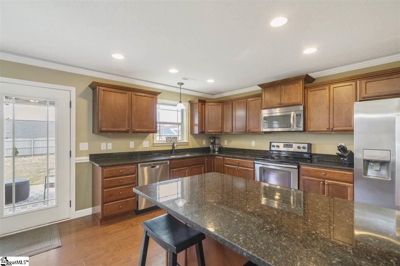 607 Marchbanks Road Boiling Springs, SC 29316 - Photo 12 of 30 Gallery Image 12