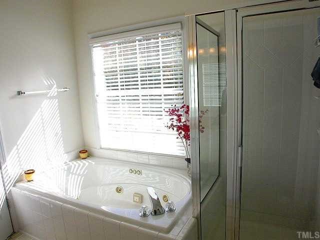 1109 Haventree Road Durham, NC 27713 - Photo 8 of 12 Gallery Image 8
