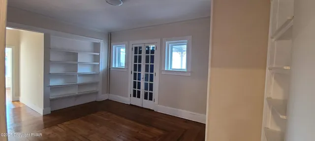 $1,975 | 584 Main Street, Unit 1, Stroudsburg, PA 18360