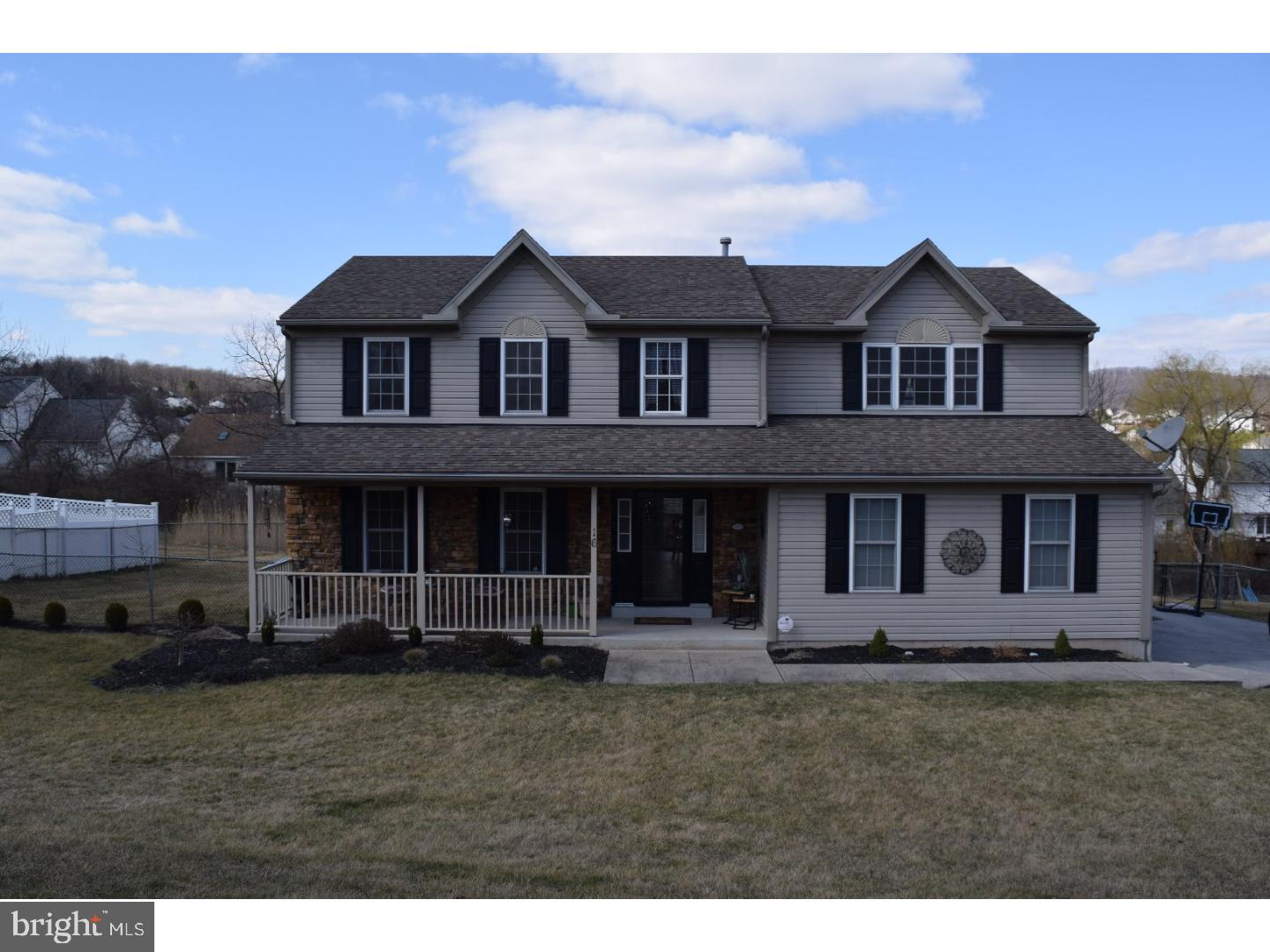 16 Gibraltar Road Reading, PA 19606 - Photo 1 of 25 Gallery Image 1