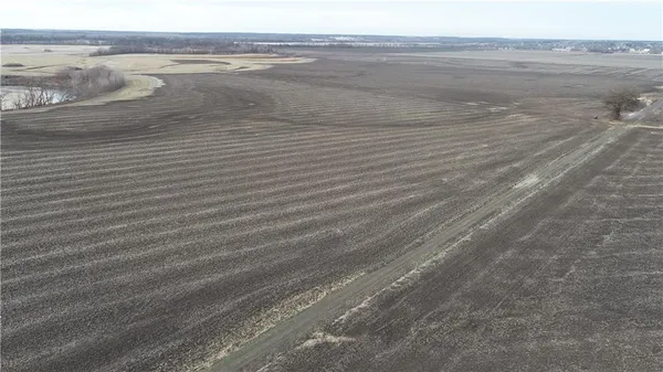 $2,761,500 | 2 137th Street, Pattonsburg, MO 64670