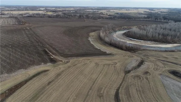 $2,761,500 | 2 137th Street, Pattonsburg, MO 64670