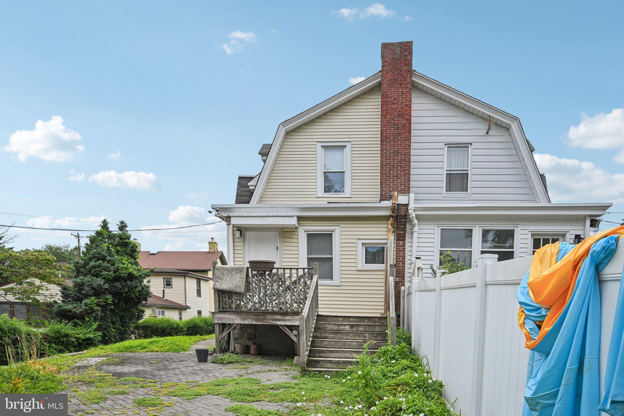 8029 Pine Road Philadelphia, PA 19111 - Photo 42 of 45 Rear deck and entrance