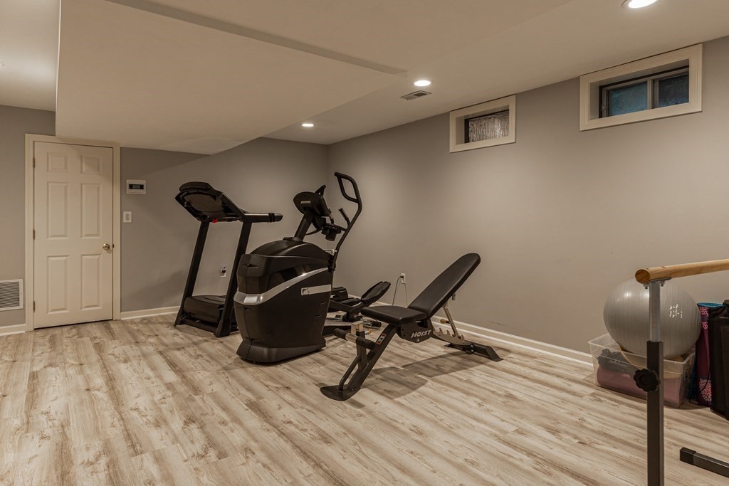 7 Hearthstone Road Hopkinton, MA 01748 - Photo 31 of 40 Gallery Image 31