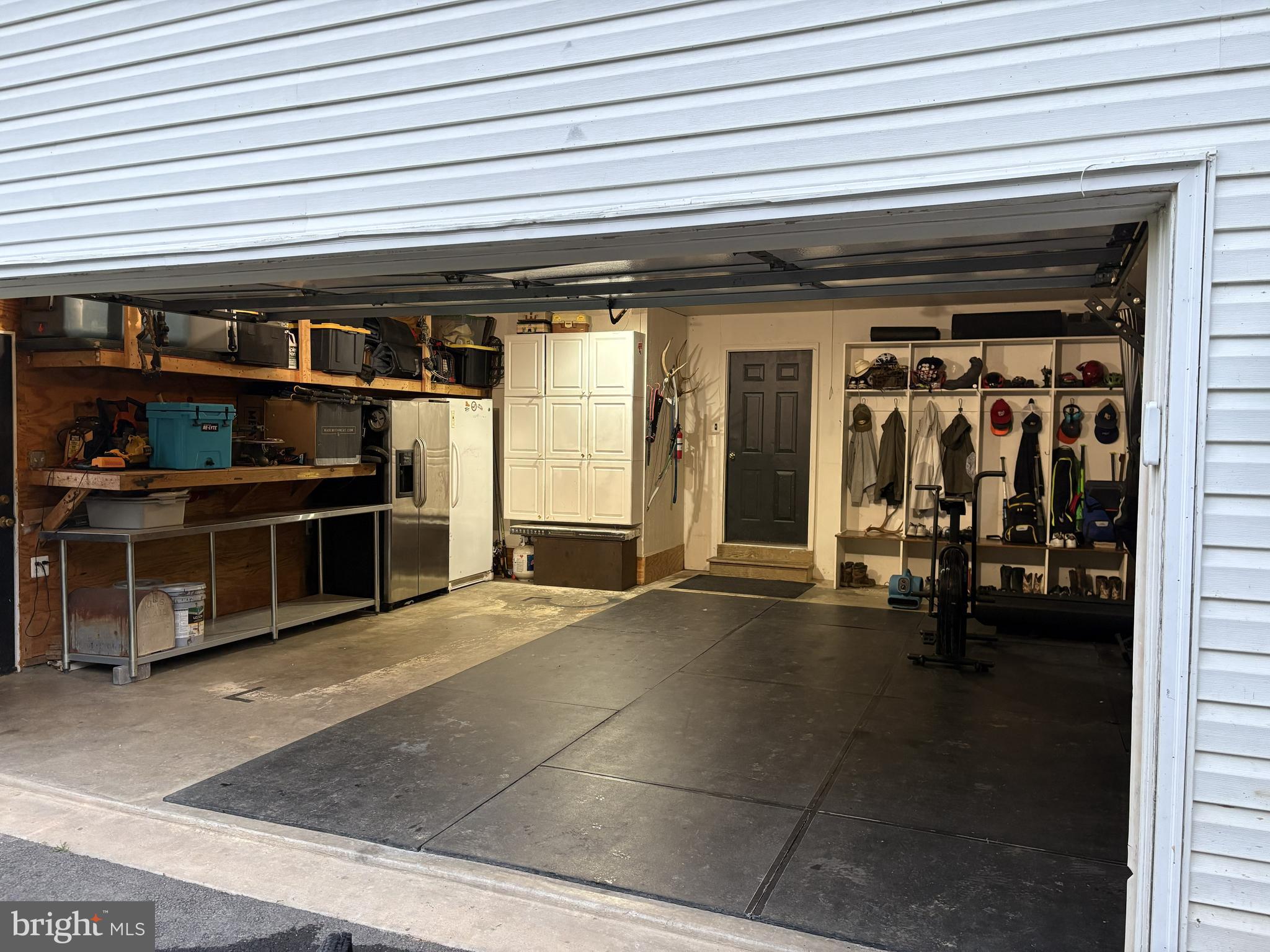 18198 Springs Road Jeffersonton, VA 22724 - Photo 71 of 80 Garage