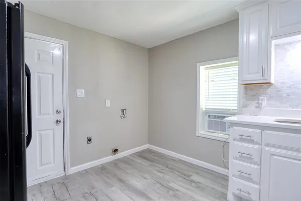 $149,999 | 311 West McKinney Street, Pilot Point, TX 76258