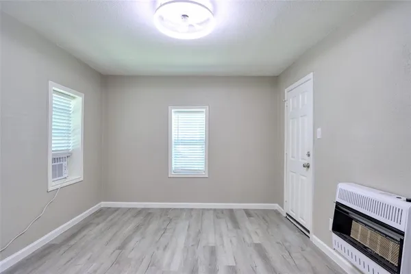 $149,999 | 311 West McKinney Street, Pilot Point, TX 76258