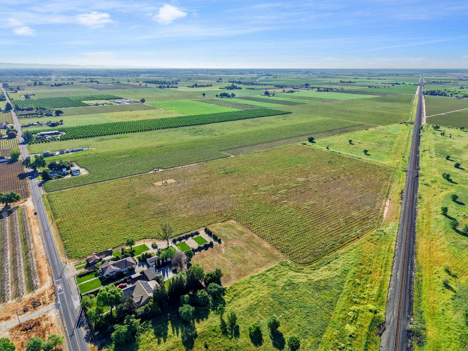 3824 West Sargent Road Lodi, CA 95242 - Photo 17 of 28