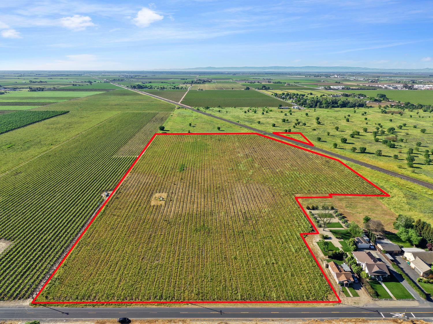 3824 West Sargent Road Lodi, CA 95242 - Photo 3 of 28