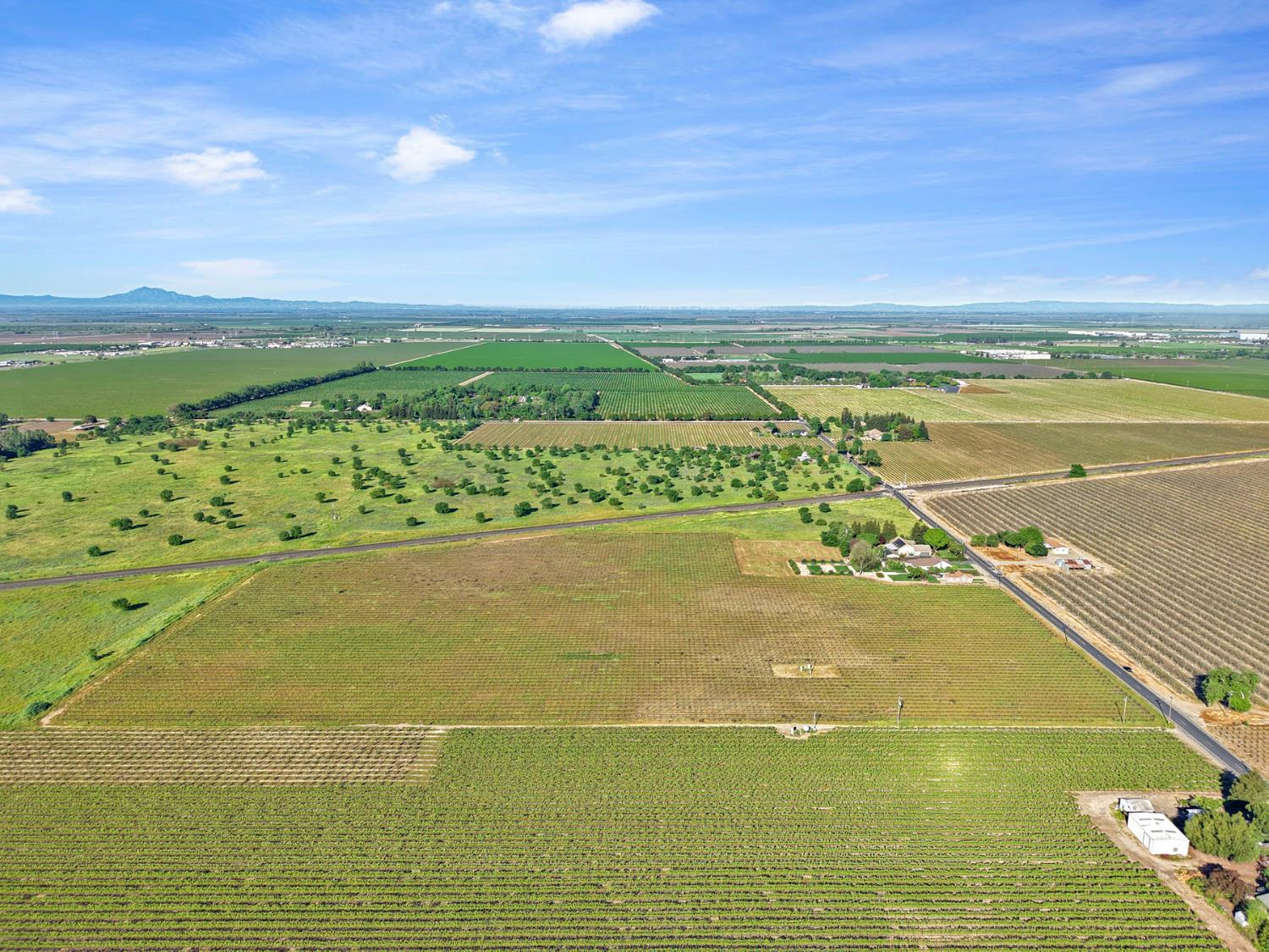 3824 West Sargent Road Lodi, CA 95242 - Photo 5 of 28