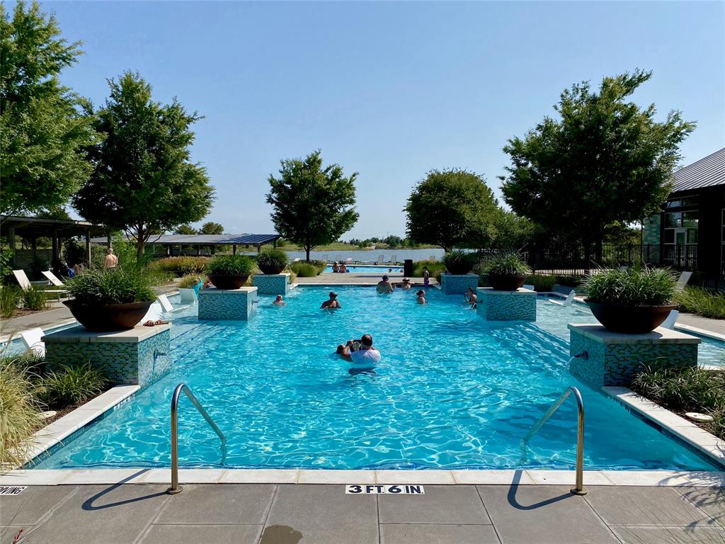 2404 Blackrail Court Argyle, TX 76226 - Photo 37 of 40 a view of a park with potted plants
