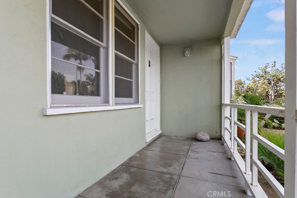 245 Ruth Avenue Venice, CA 90291 - Photo 6 of 38