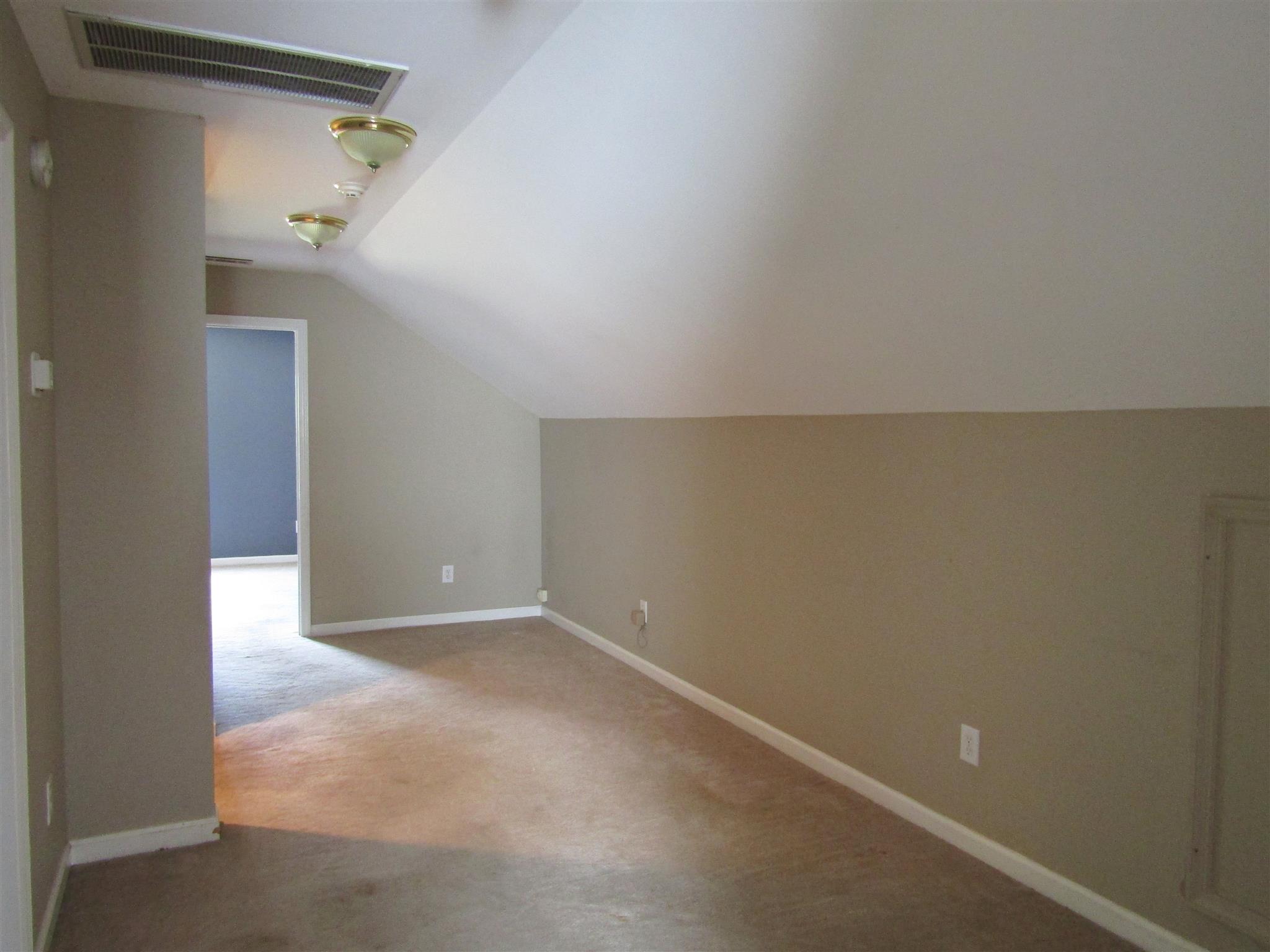 1454 Center Star Road Columbia, TN 38401 - Photo 13 of 27 Gallery Image 13