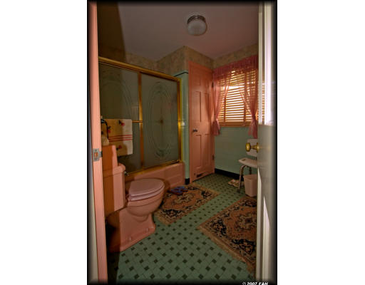 1 Ardmore Road Worcester, MA 01609 - Photo 12 of 17 Gallery Image 12