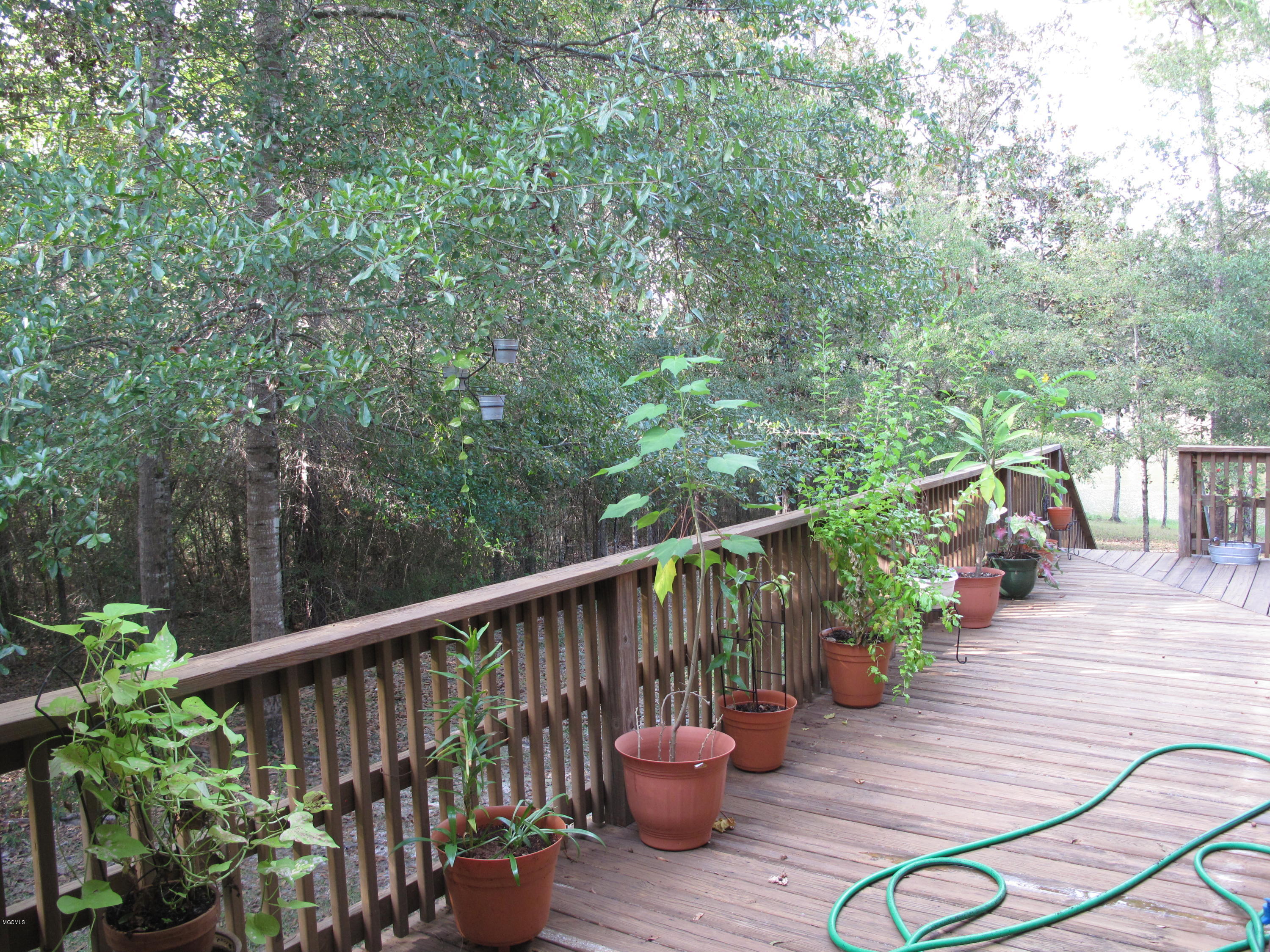 72 Roland Road Perkinston, MS 39573 - Photo 15 of 43 Deck