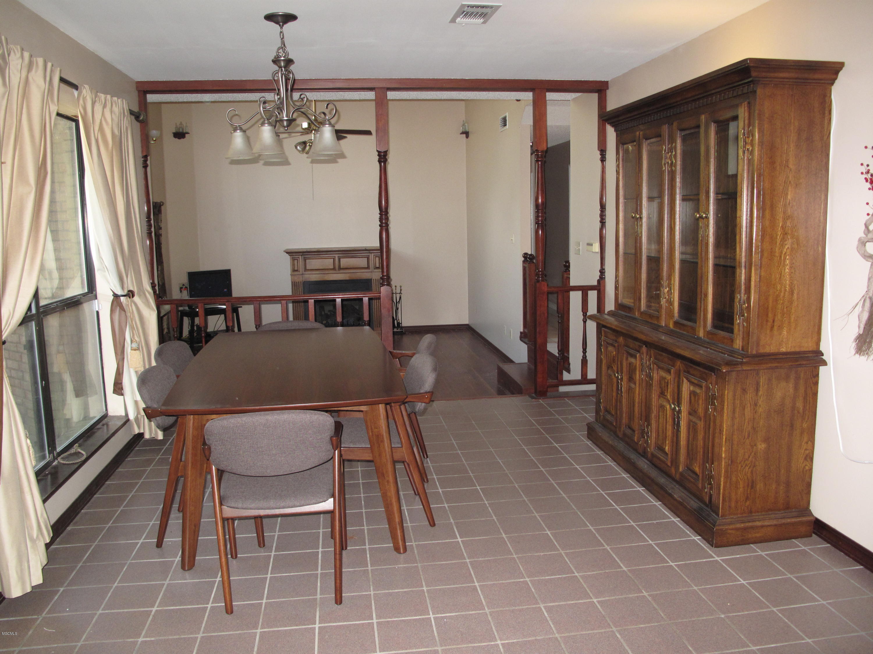 72 Roland Road Perkinston, MS 39573 - Photo 21 of 43 dining