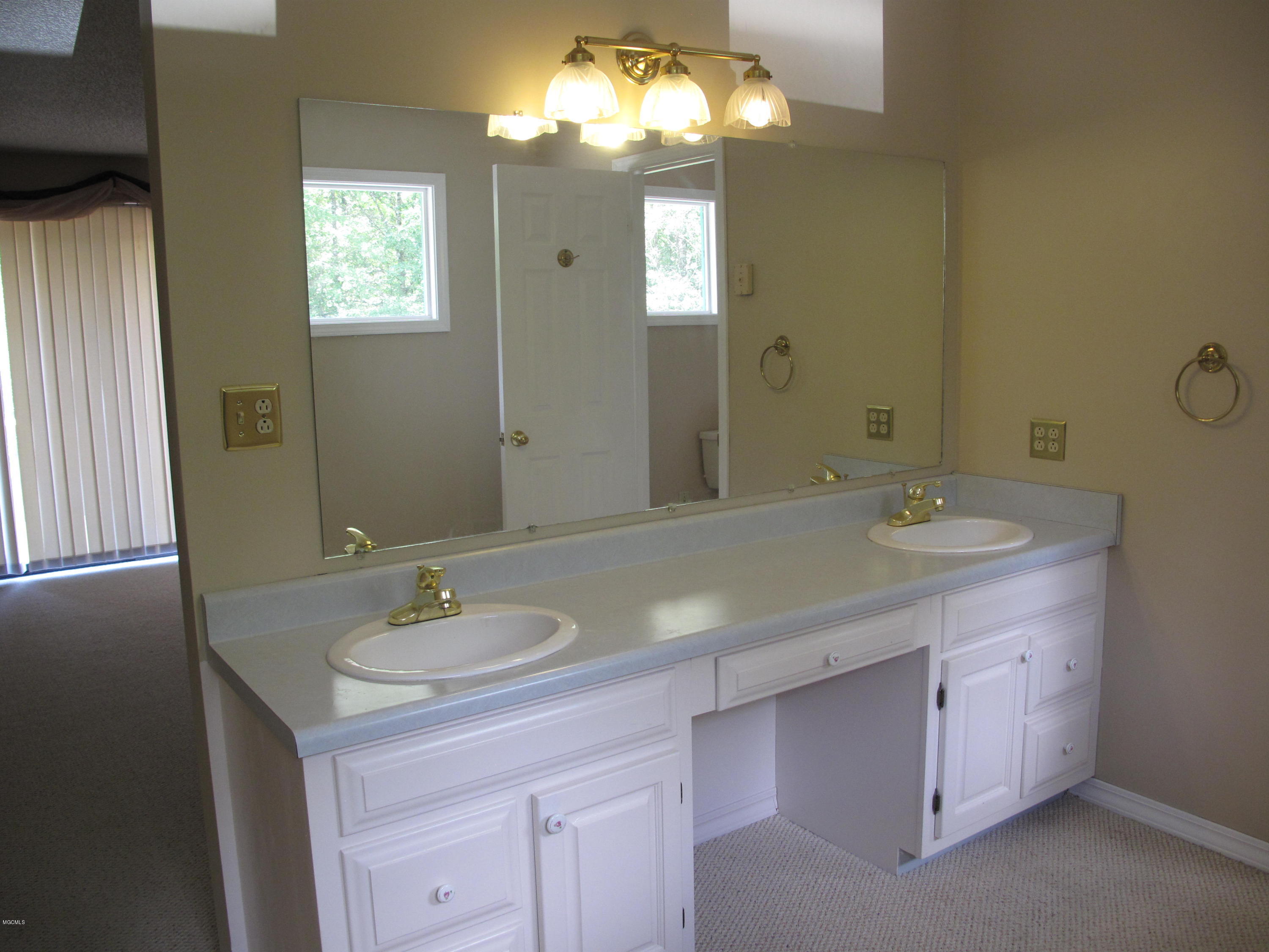 72 Roland Road Perkinston, MS 39573 - Photo 29 of 43 master bath1