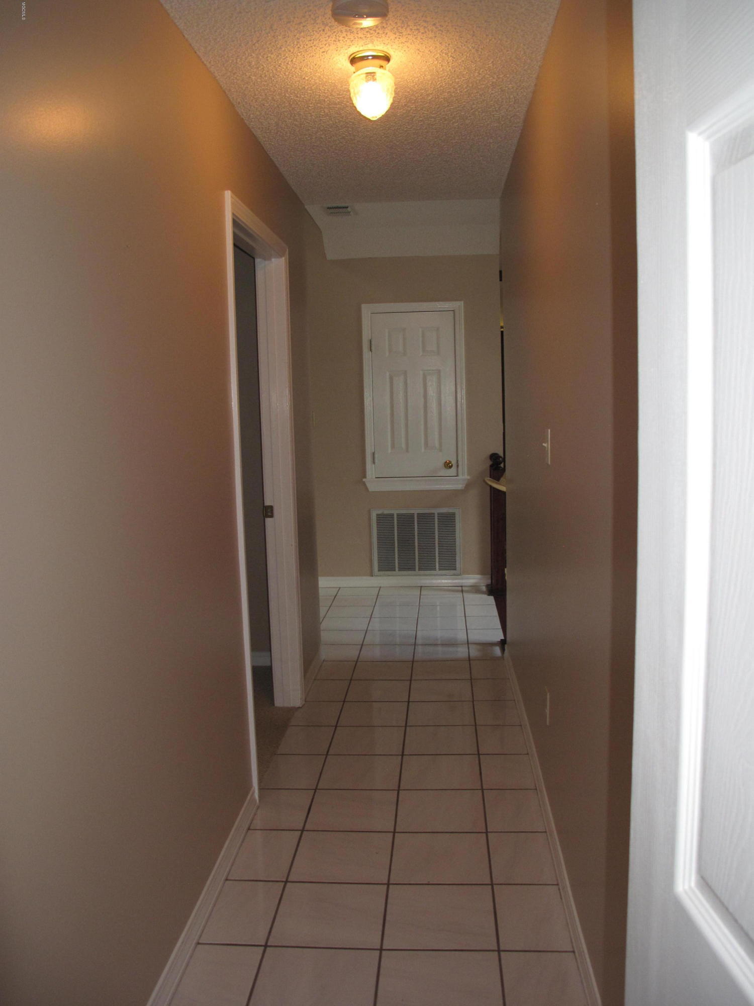 72 Roland Road Perkinston, MS 39573 - Photo 39 of 43 hallway