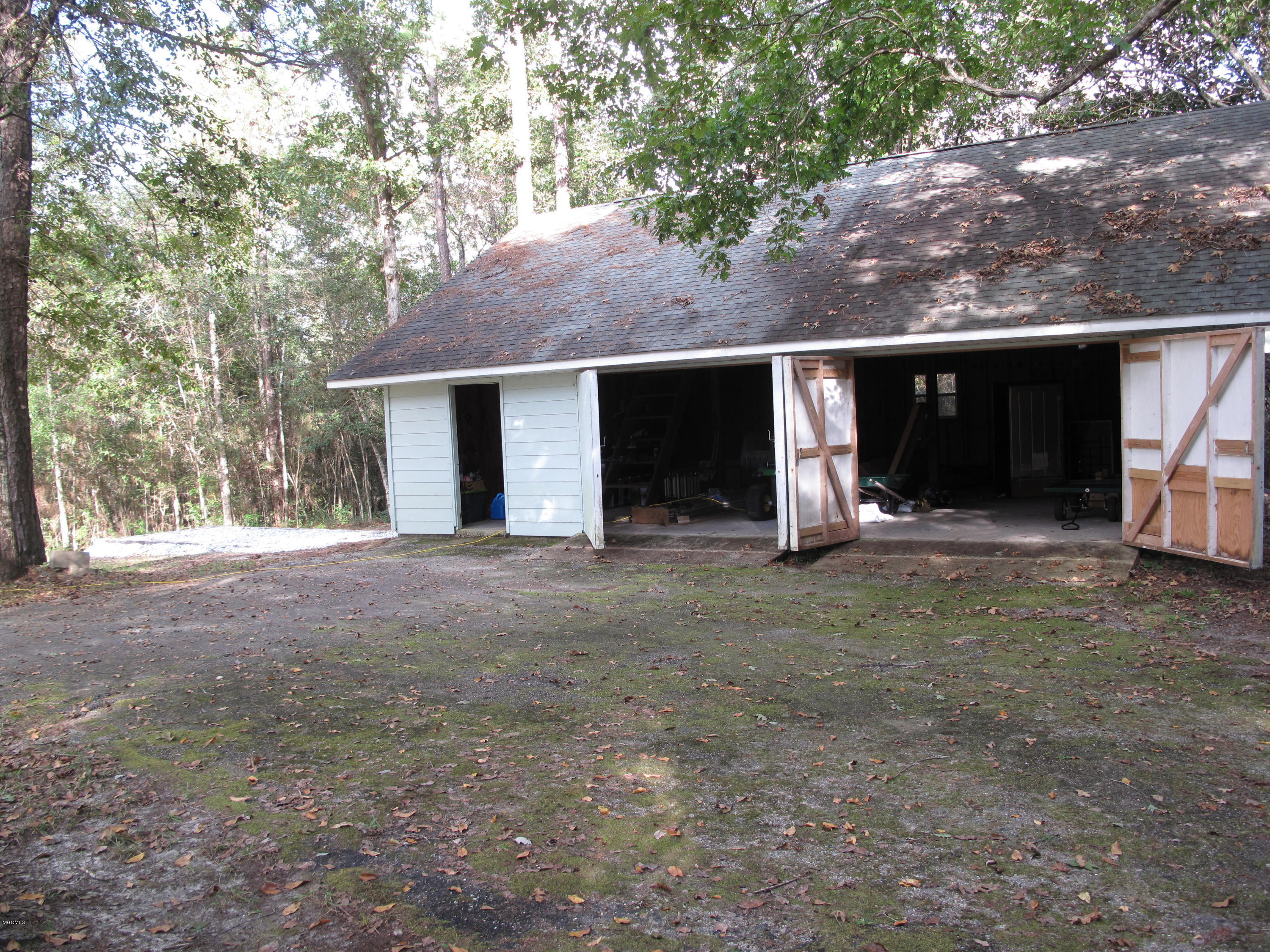 72 Roland Road Perkinston, MS 39573 - Photo 42 of 43 shop