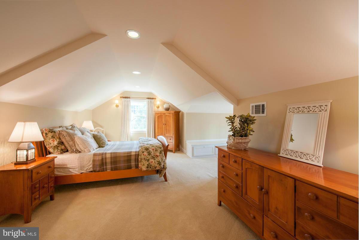 3433 Hidden River View Road Annapolis, MD 21403 - Photo 23 of 30 Bedroom