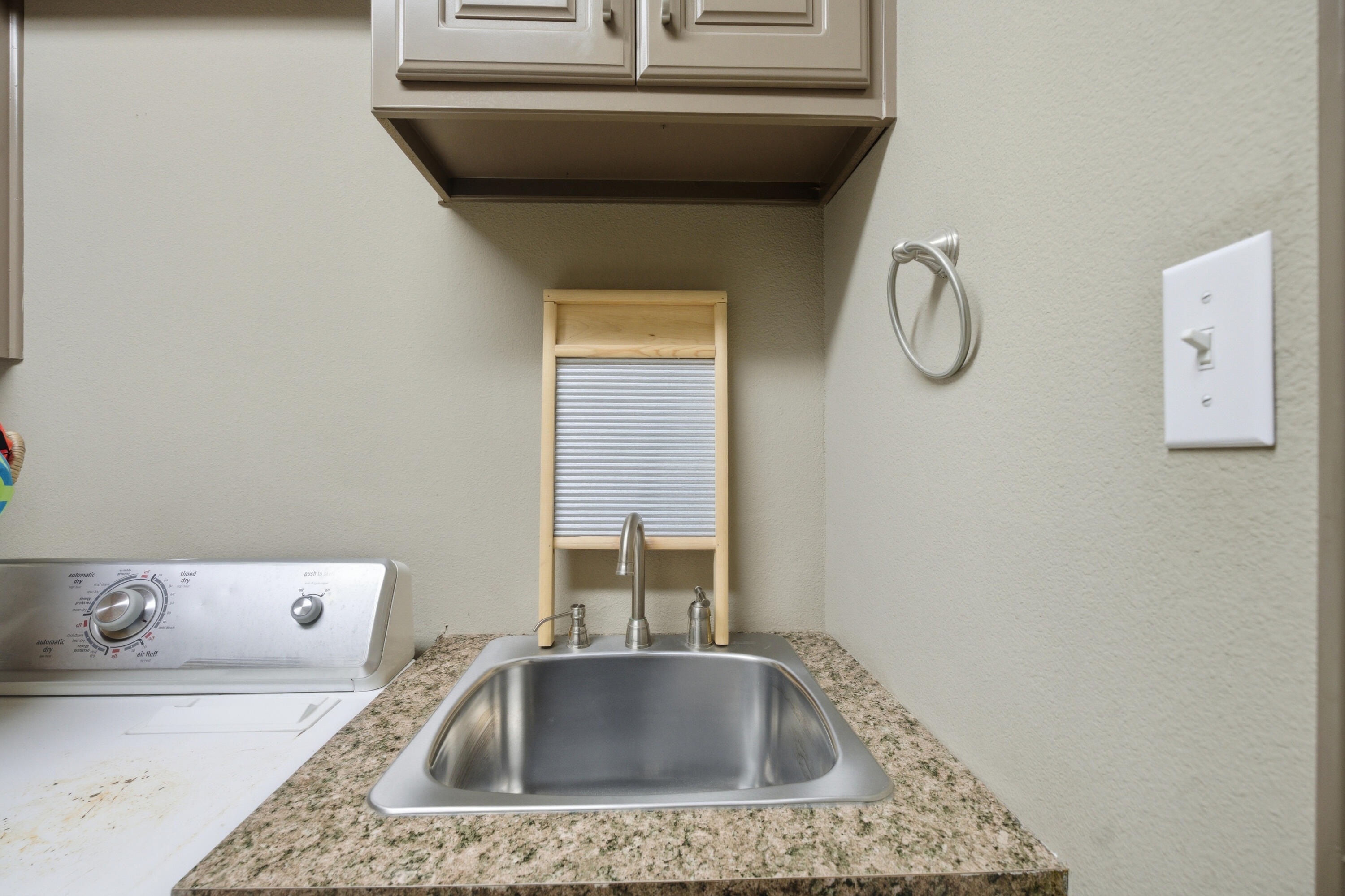 672 Cr M Road New Home, TX 79381 - Photo 28 of 30 a bathroom with a sink and mirror