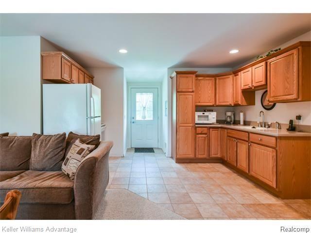 13752 Clyde Road Holly, MI 48442 - Photo 22 of 55