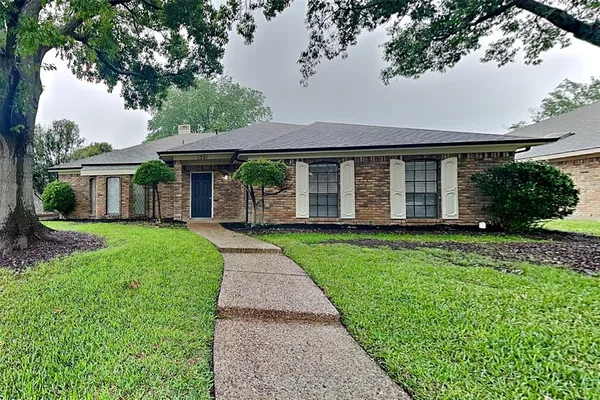 $2,325 | 1321 Sandy Creek Drive, Allen, TX 75002