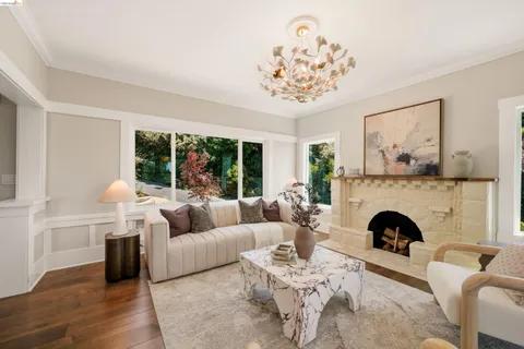 $1,485,000 | 5765 Manila Avenue, Oakland, CA 94618