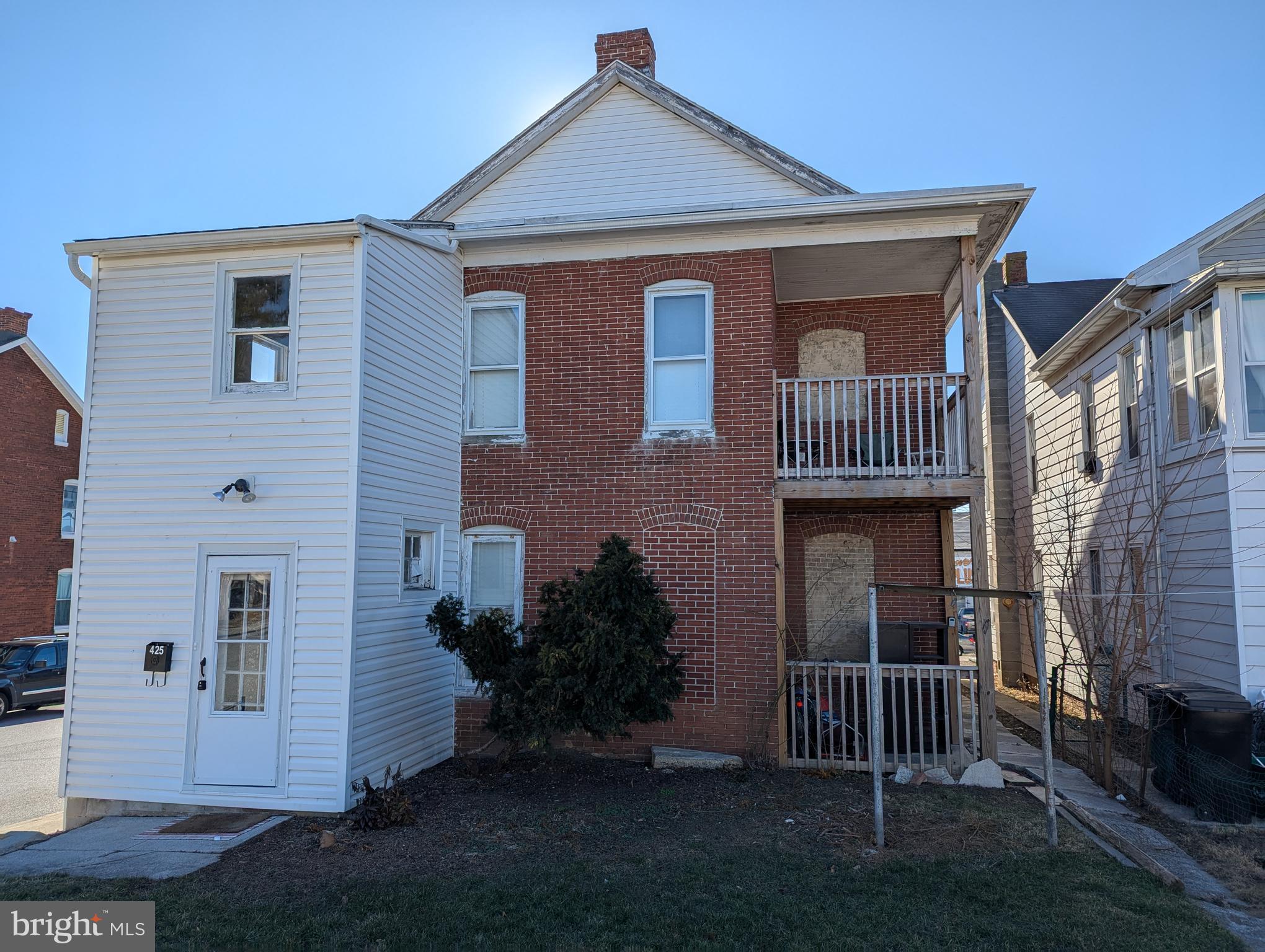425 High Street Hanover, PA 17331 - Photo 4 of 30 Gallery Image 4