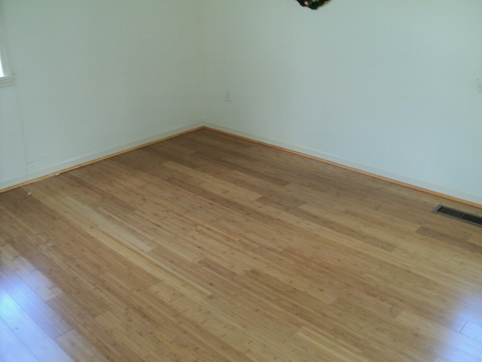1135 Nancy Green Ridge Road Prospect, TN 38477 - Photo 16 of 20 Bedroom3 w/ bamboo floor