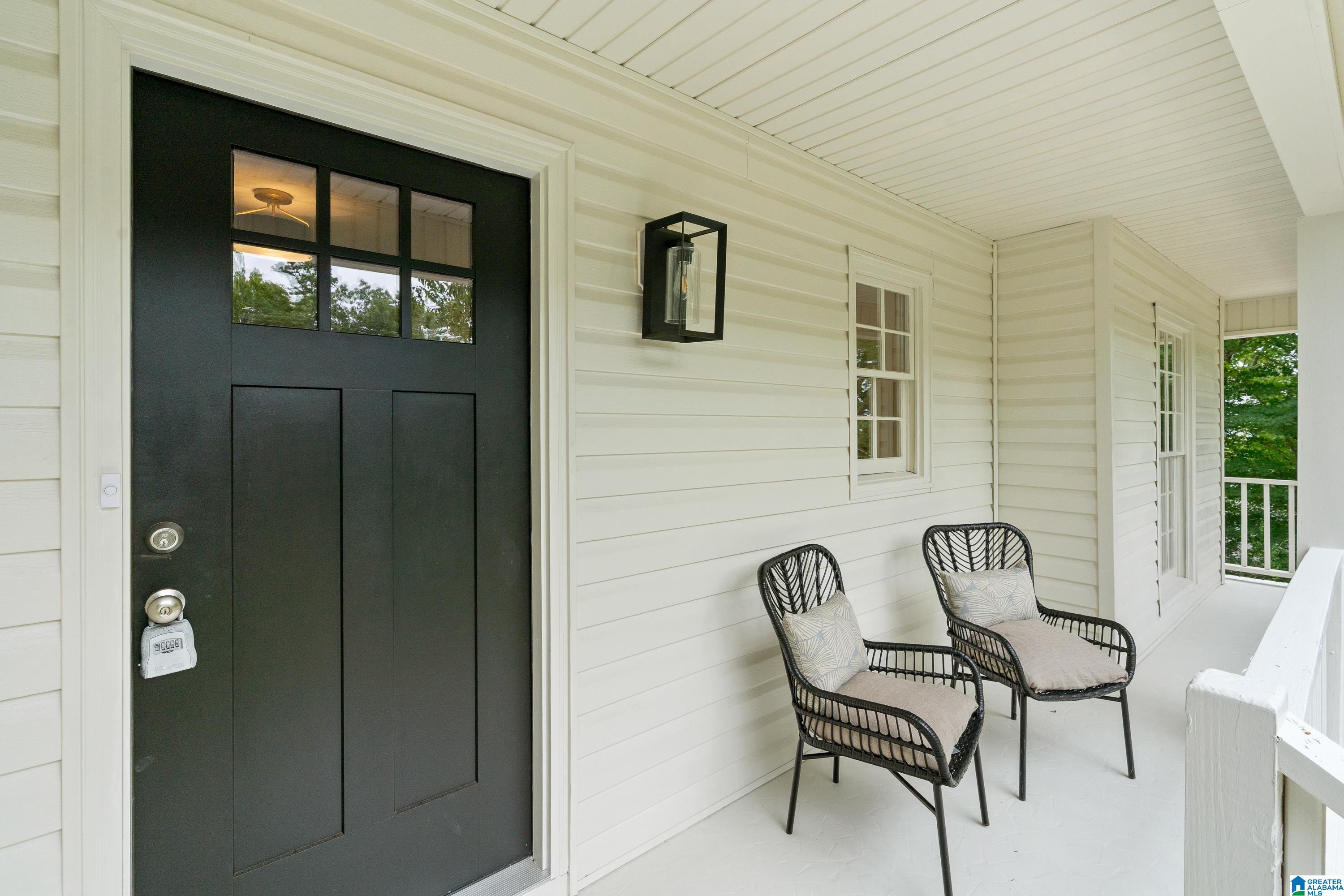 289 Shades Crest Road Birmingham, AL 35226 - Photo 5 of 56