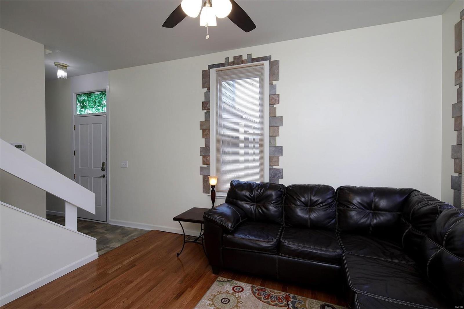 932 Rutger Street St. Louis, MO 63104 - Photo 4 of 17 Gallery Image 4