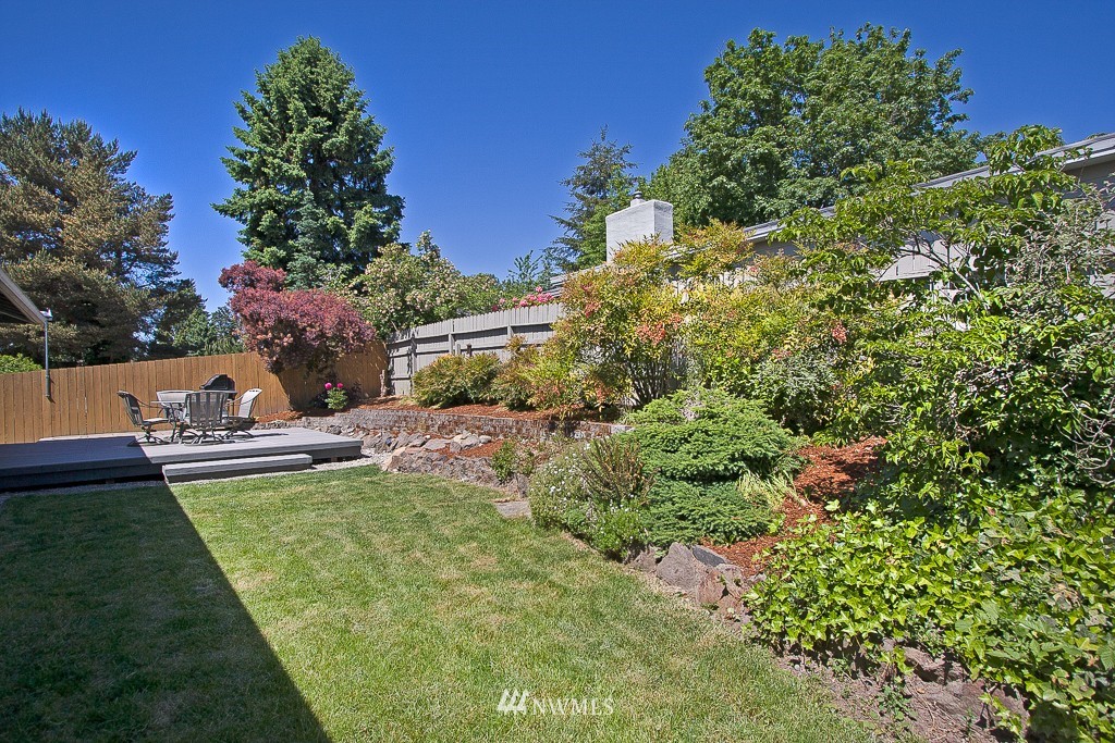 2716 Morris Avenue South Renton, WA 98055 - Photo 17 of 19